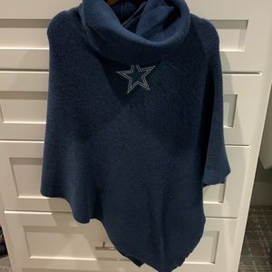 Women’s poncho